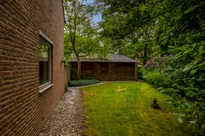 Foto 42 van Meerstraat 25