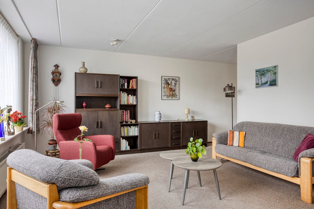 Foto 2 van Marinus Postlaan 95