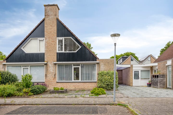 Foto 4 van Marinus Postlaan 95