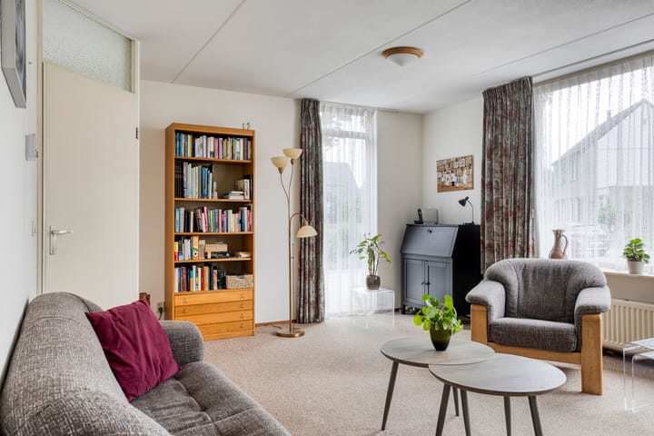 Foto 12 van Marinus Postlaan 95