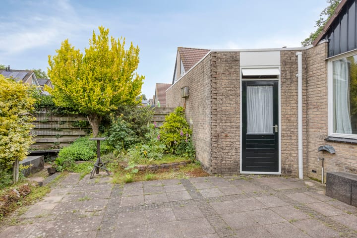 Foto 29 van Marinus Postlaan 95