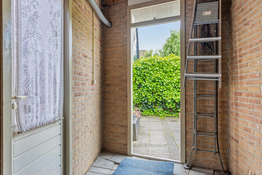 Foto 31 van Marinus Postlaan 95