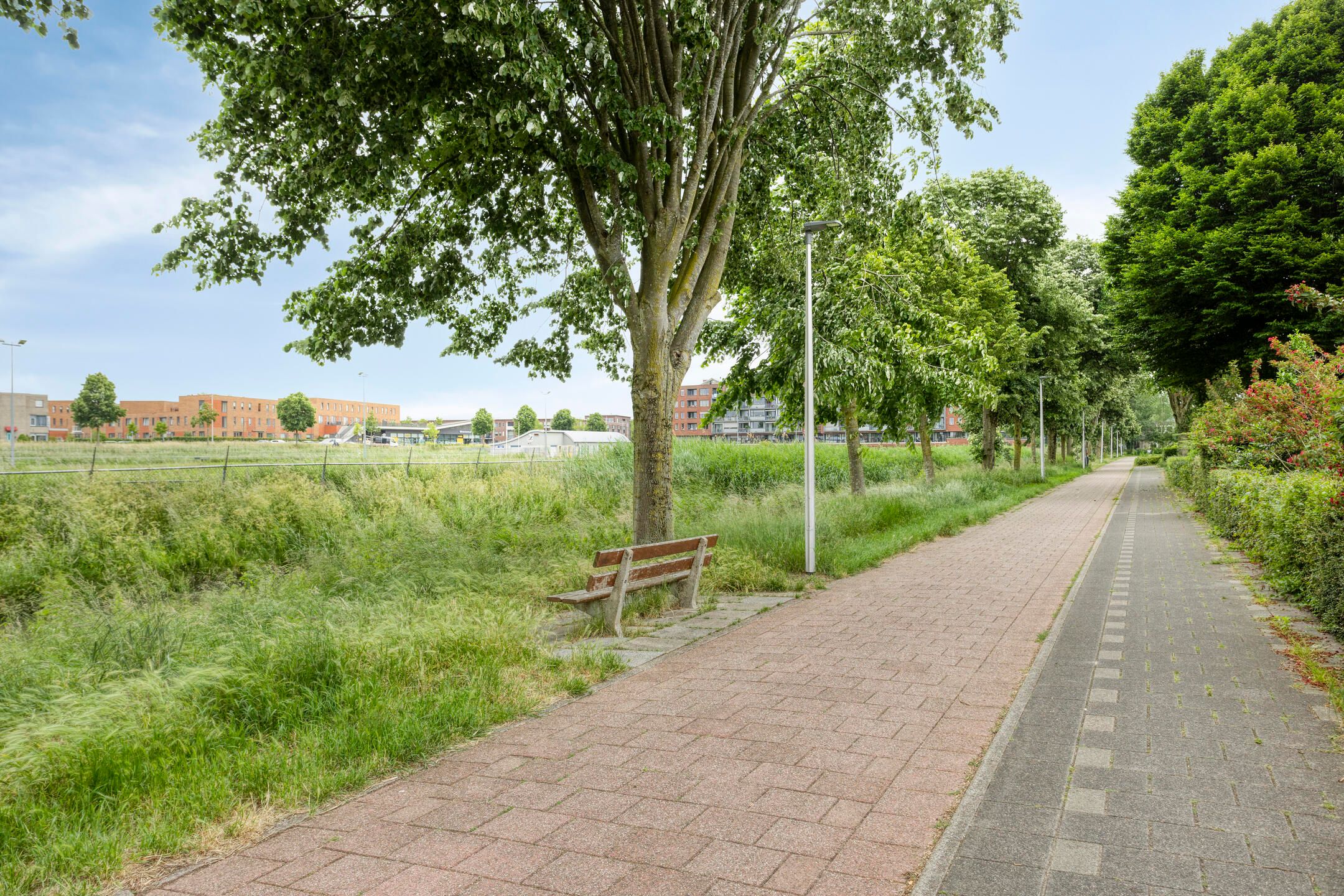 Foto 33 van Marinus Postlaan 95