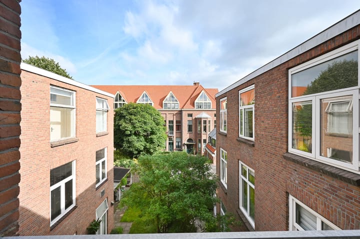 Photo 18 of Hazelaarstraat 91