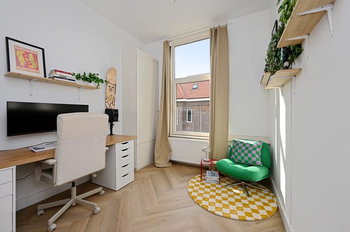 Photo 19 of Hazelaarstraat 91