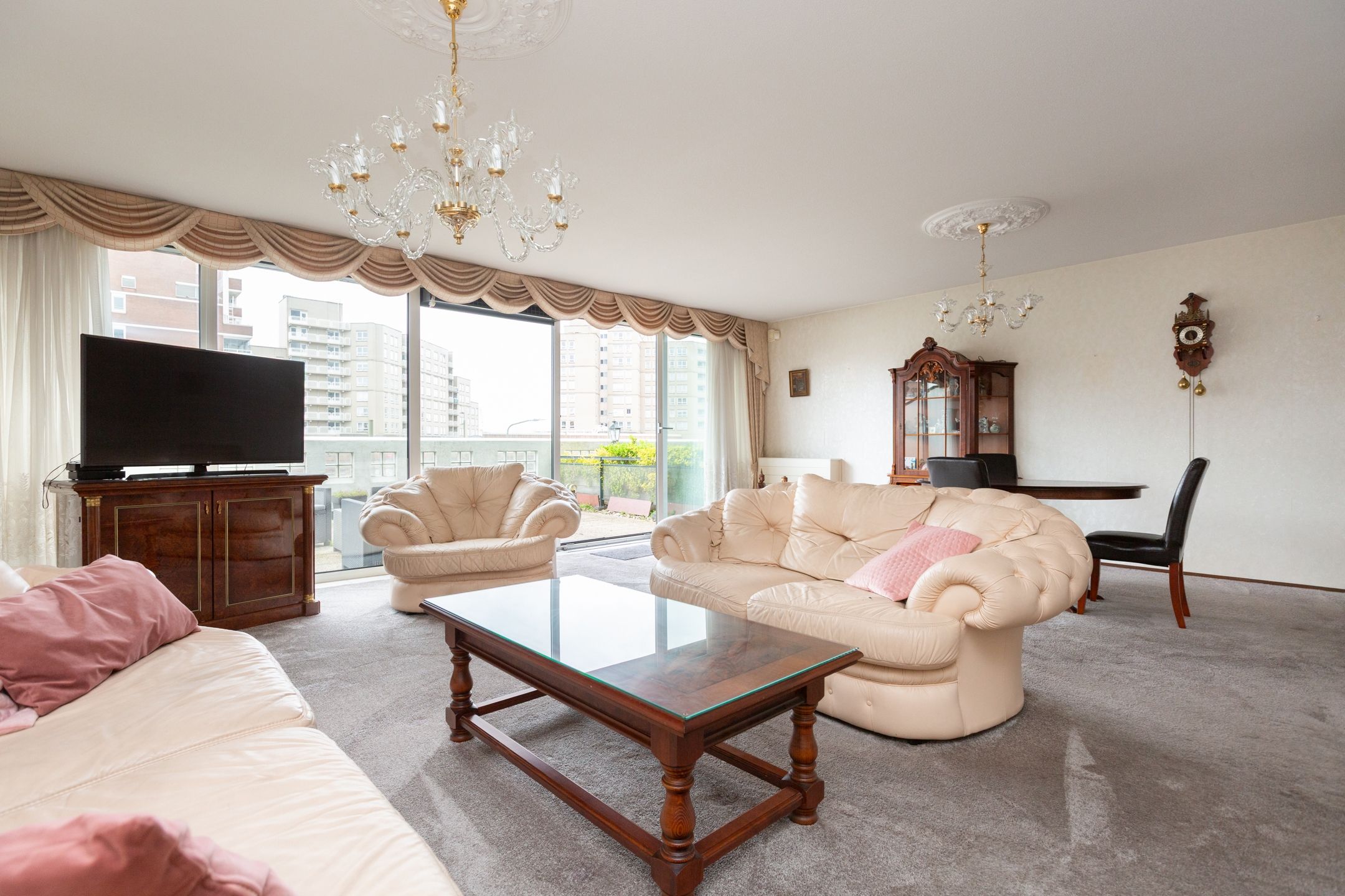 Foto 3 van Palaceplein 209