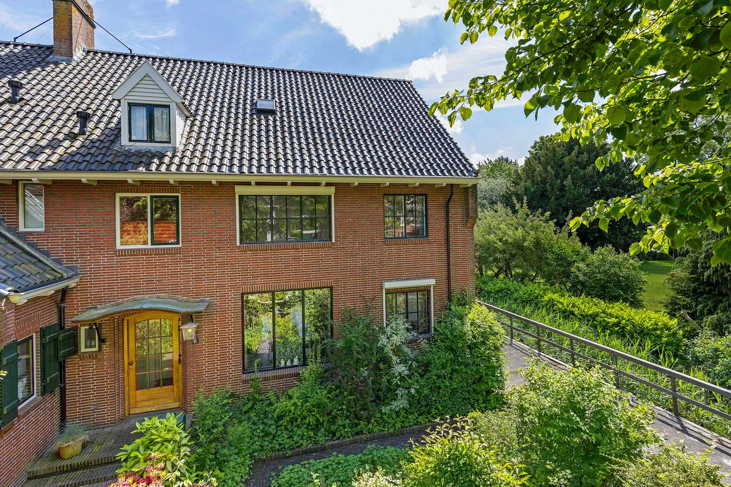 Foto 44 van Julianaweg 4