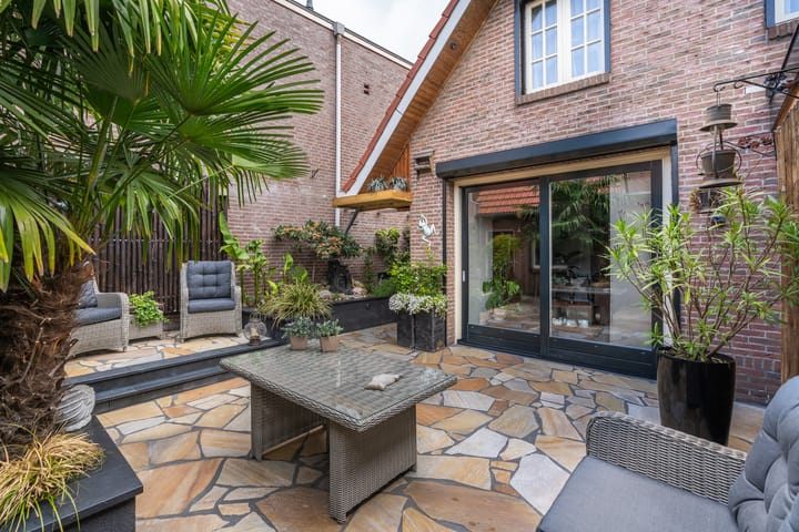 Photo 3 of Molenstraat 1