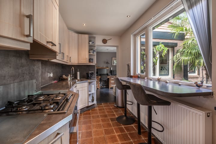 Foto 13 van Molenstraat 1