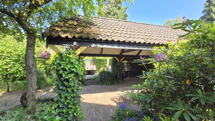 Foto 28 van Middenlaan 39