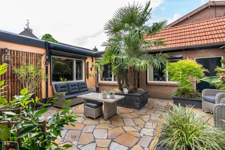 Foto 22 van Molenstraat 1