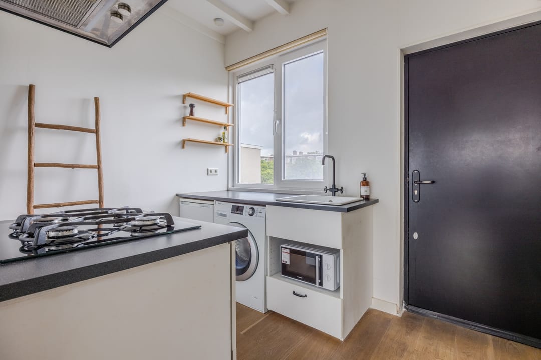 Photo 11 of Talmastraat 59-D