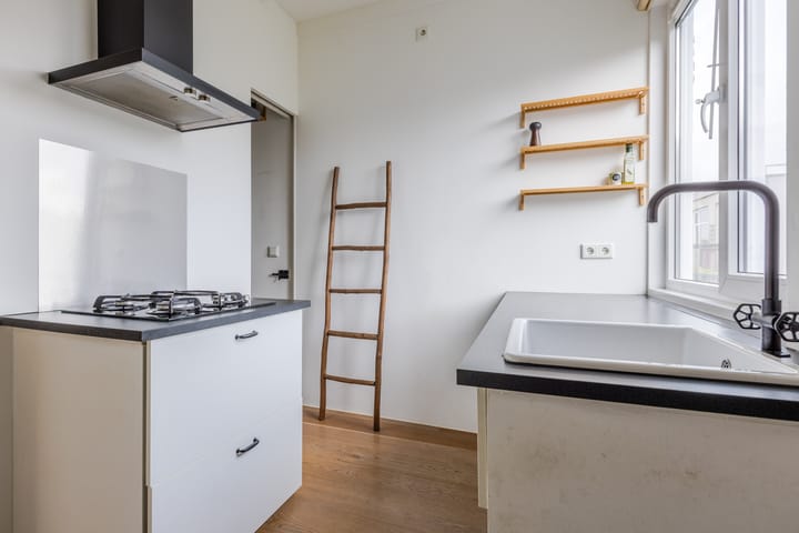 Photo 12 of Talmastraat 59-D