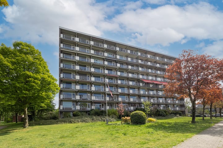 Foto 1 van Aagje Dekenlaan 33