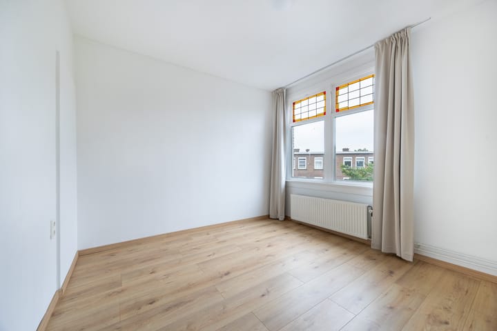 Foto 15 van Van Lansbergestraat 212