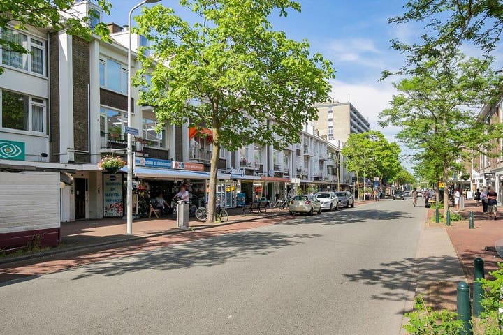 Foto 23 van Van Lansbergestraat 212