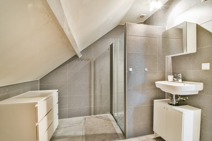 Foto 17 van Aalsmeerweg 81-4