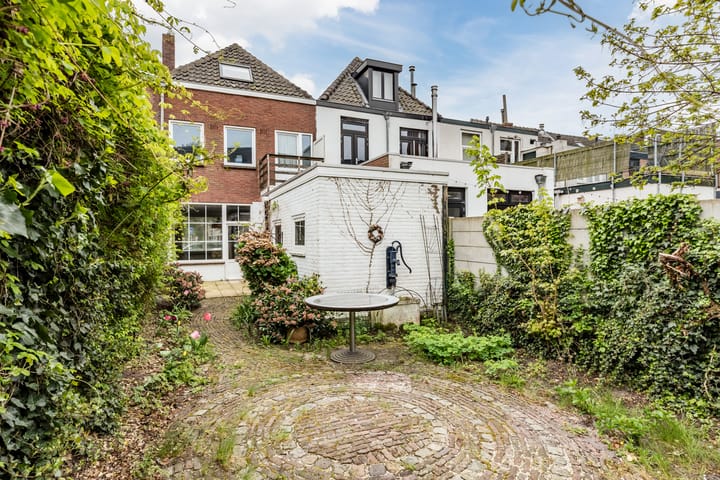 Foto 2 van Godevaert Montensstraat 28