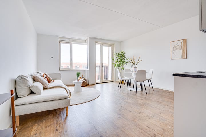 Foto 14 van San Marinostraat 59