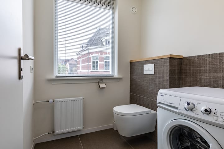 Foto 20 van Godevaert Montensstraat 28