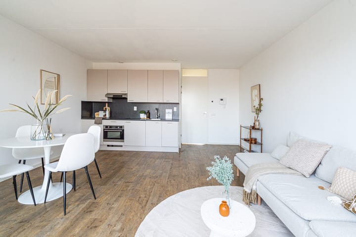 Foto 16 van San Marinostraat 59