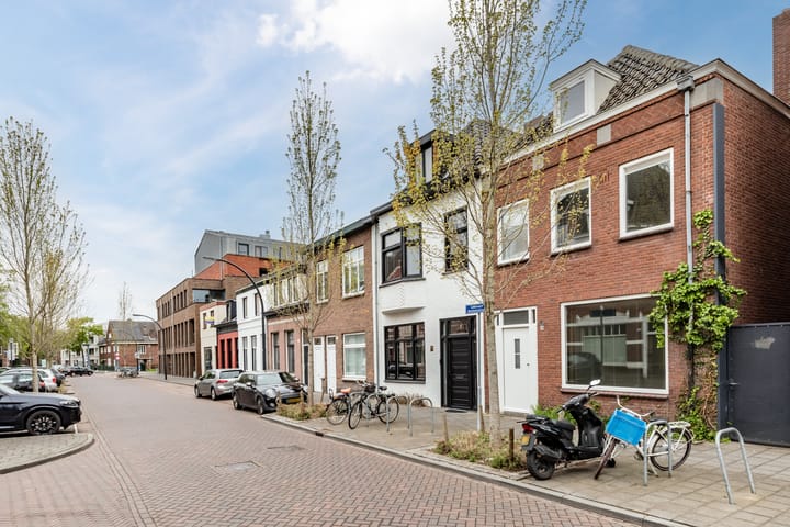 Foto 34 van Godevaert Montensstraat 28