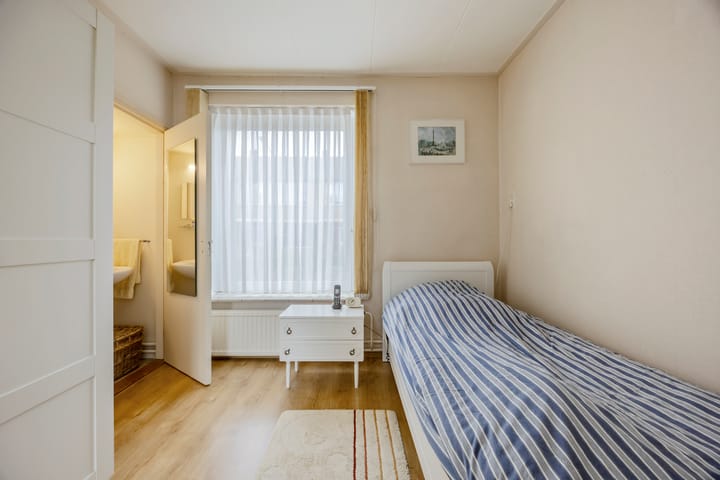 Foto 10 van Rozenobel 34