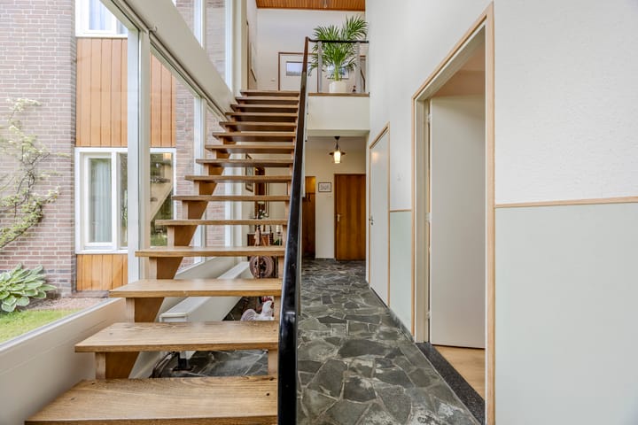 Foto 12 van Rozenobel 34