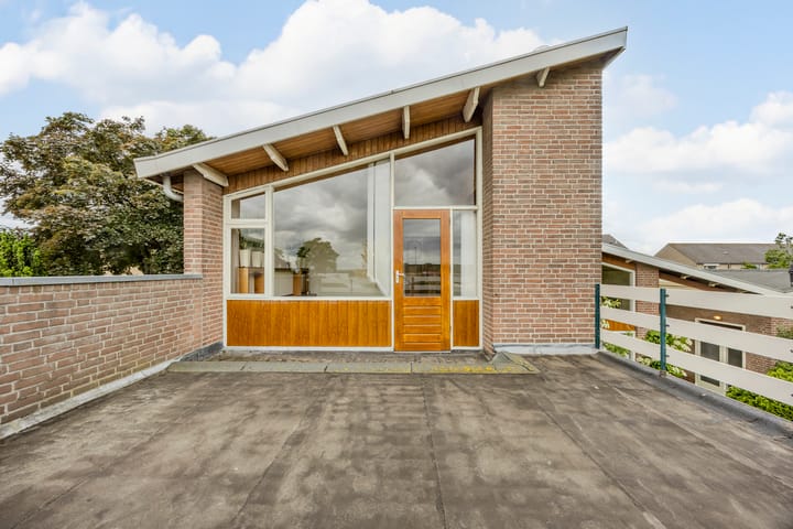 Foto 24 van Rozenobel 34