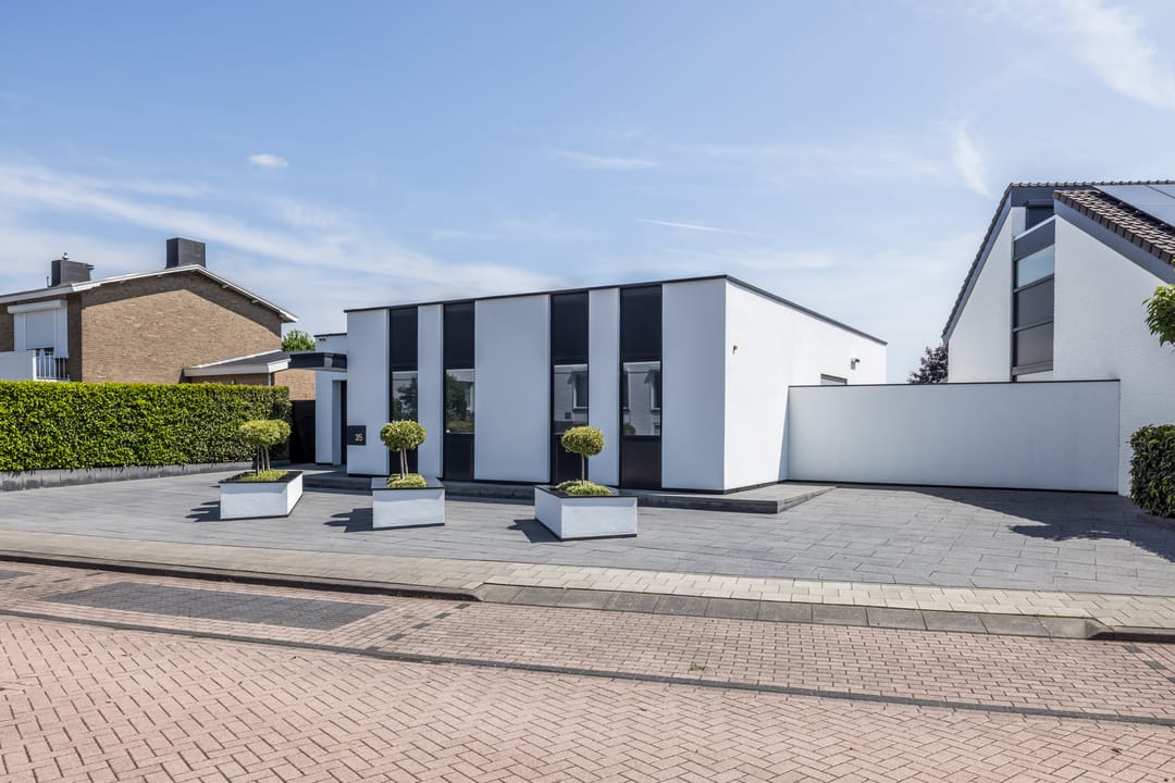 Photo 58 of Mozartstraat 35