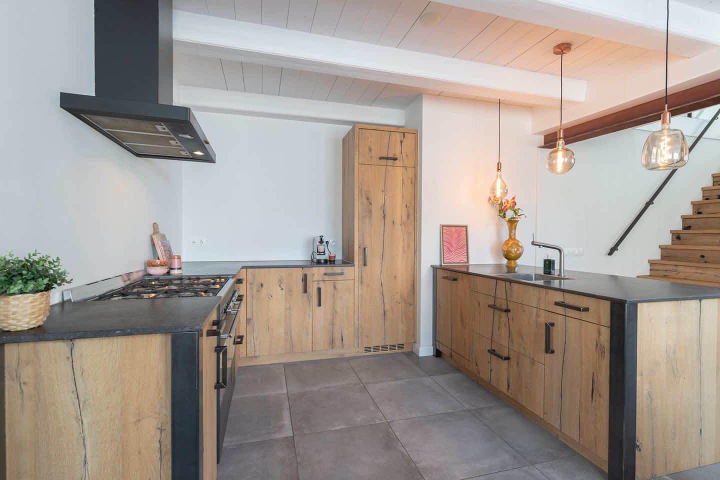 Photo 14 of Nieuwstraat 33