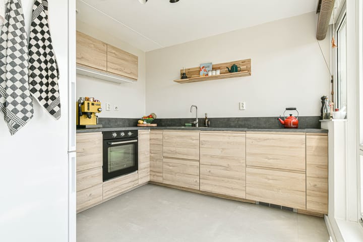 Foto 12 van Celebesstraat 42-D