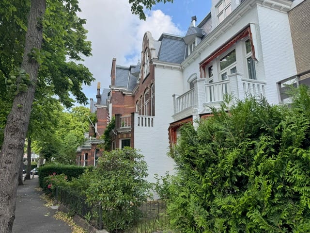 Photo 3 of Leeuwendaallaan 15