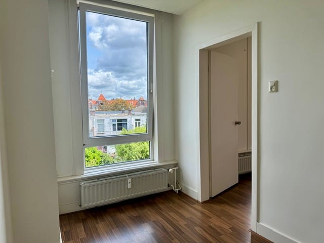 Photo 5 of Leeuwendaallaan 15