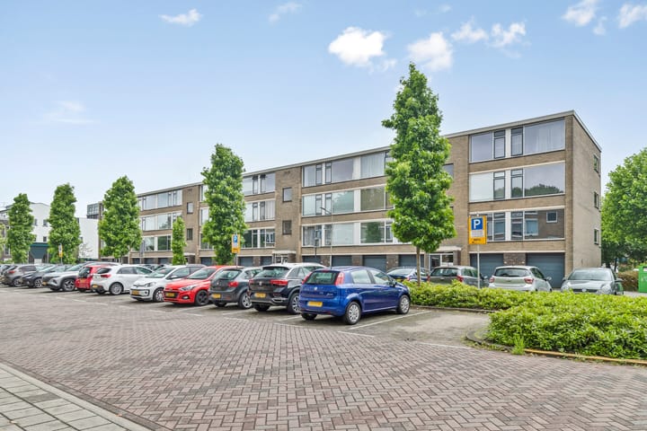 Photo 2 of Mozartstraat 55