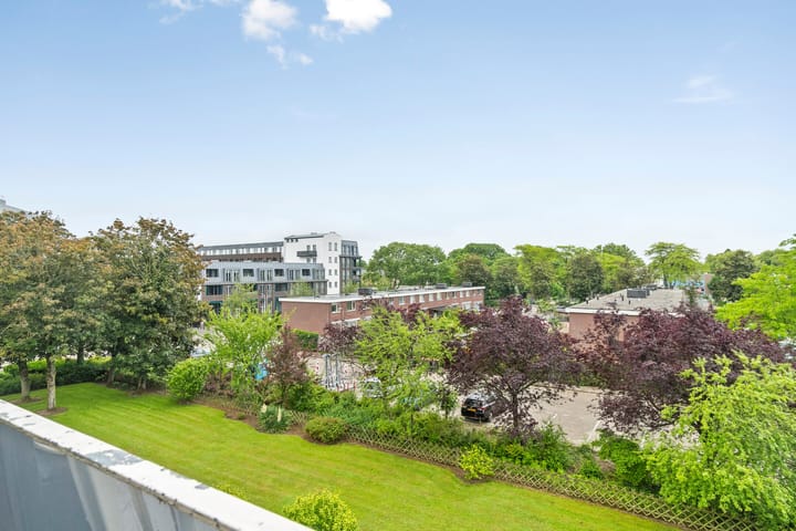 Photo 3 of Mozartstraat 55