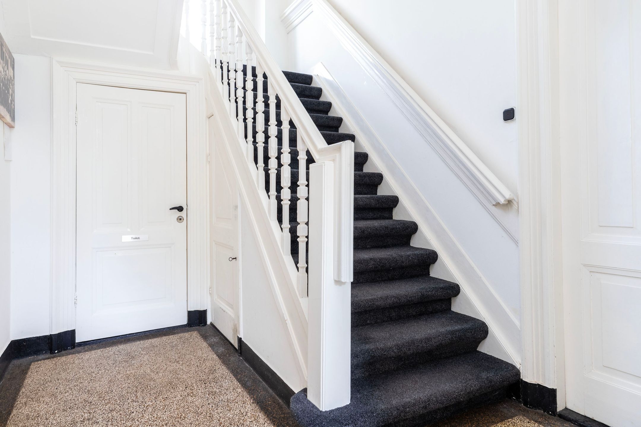 Foto 9 van Burgemeester Bloemersstraat 32