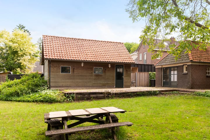 Foto 21 van Burgemeester Bloemersstraat 32