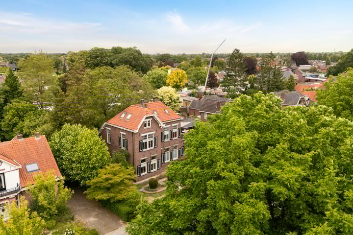 Foto 46 van Burgemeester Bloemersstraat 32