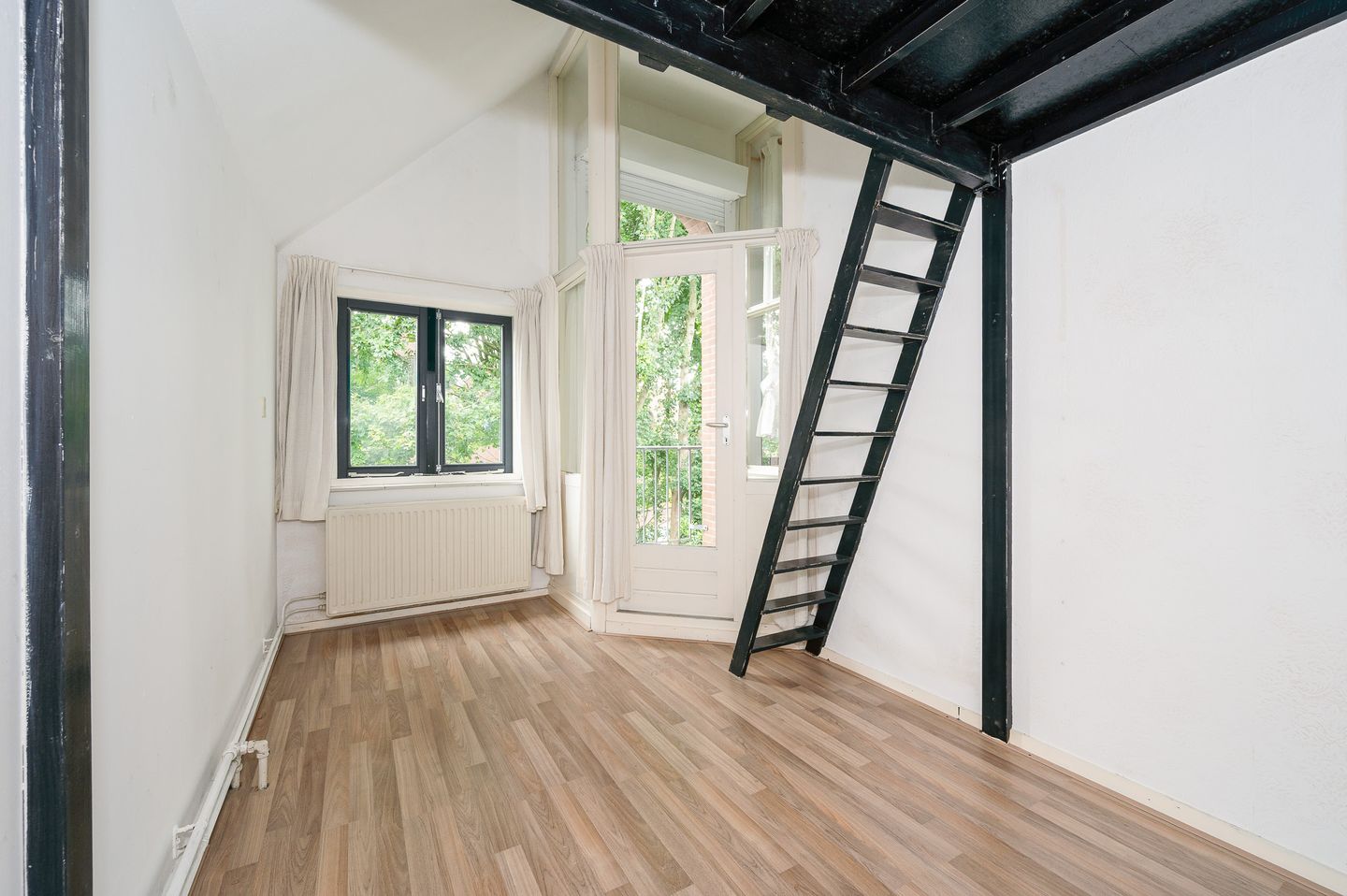 Photo 20 of Bitterstraat 5