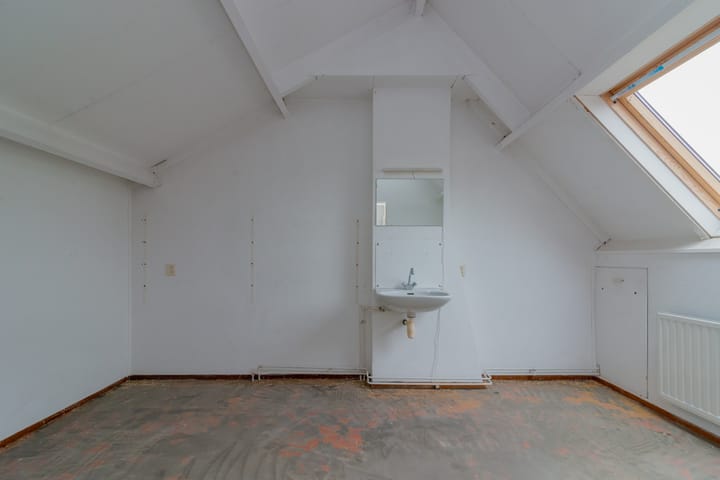 Foto 21 van Heliotroop 81