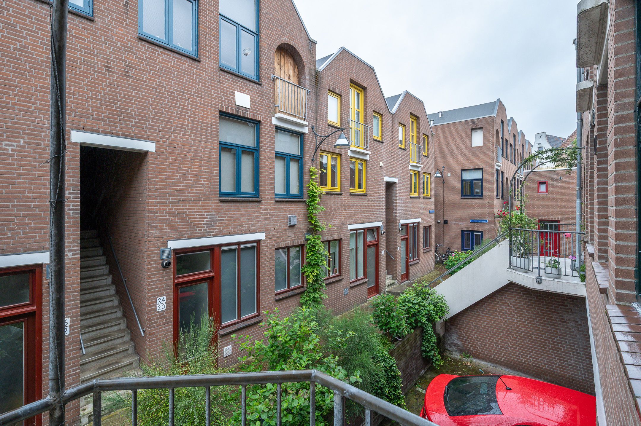 Photo 36 of Bitterstraat 5