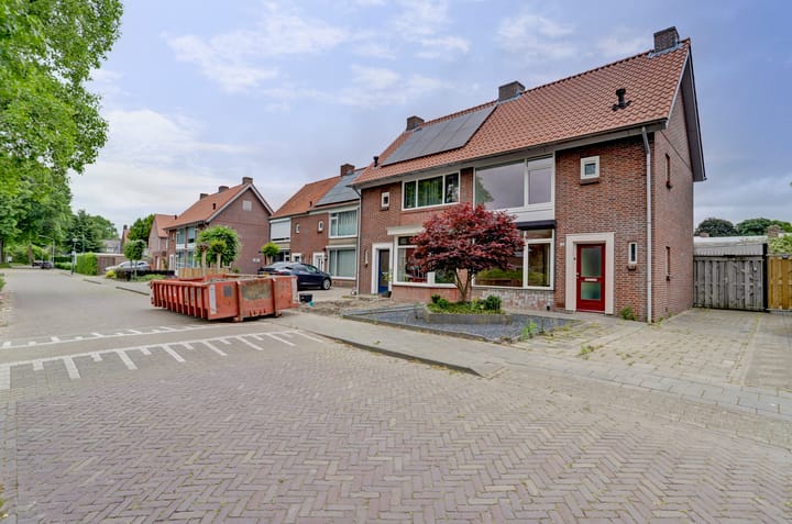 Foto 29 van Burgemeester van Gorpstraat 12