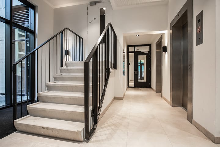 Photo 9 of Dudokstraat 76