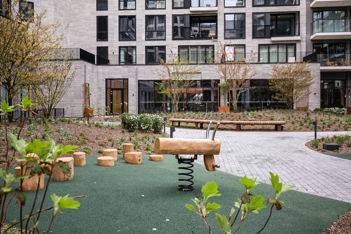 Photo 38 of Dudokstraat 76