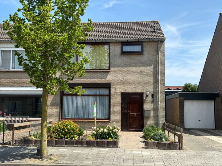 Photo 26 of Vermerestraat 11