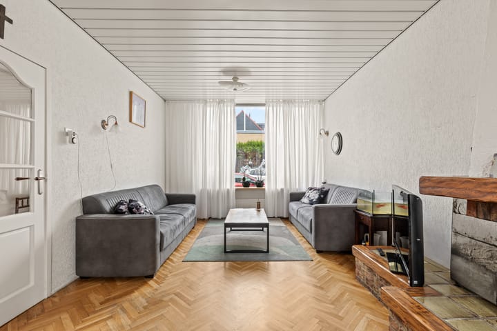 Foto 5 van Van Zyll de Jongstraat 98