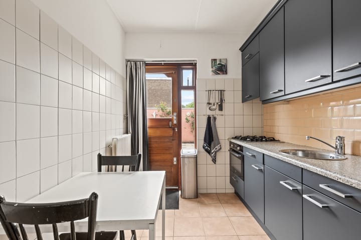 Foto 19 van Van Zyll de Jongstraat 98