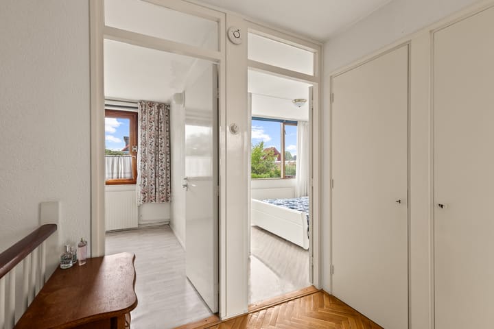 Foto 32 van Van Zyll de Jongstraat 98