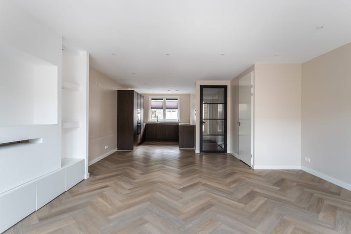 Foto 15 van Pieter de Hoochstraat 10